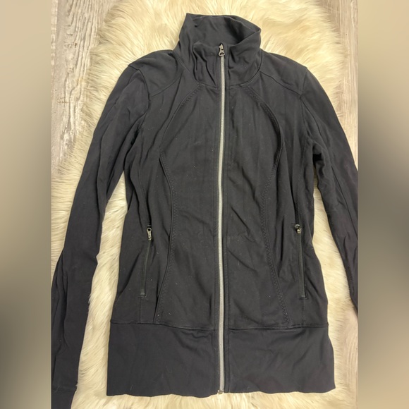 Lululemon Nice Asana Women's Black Jacket sz 8 - Picture 9 of 12